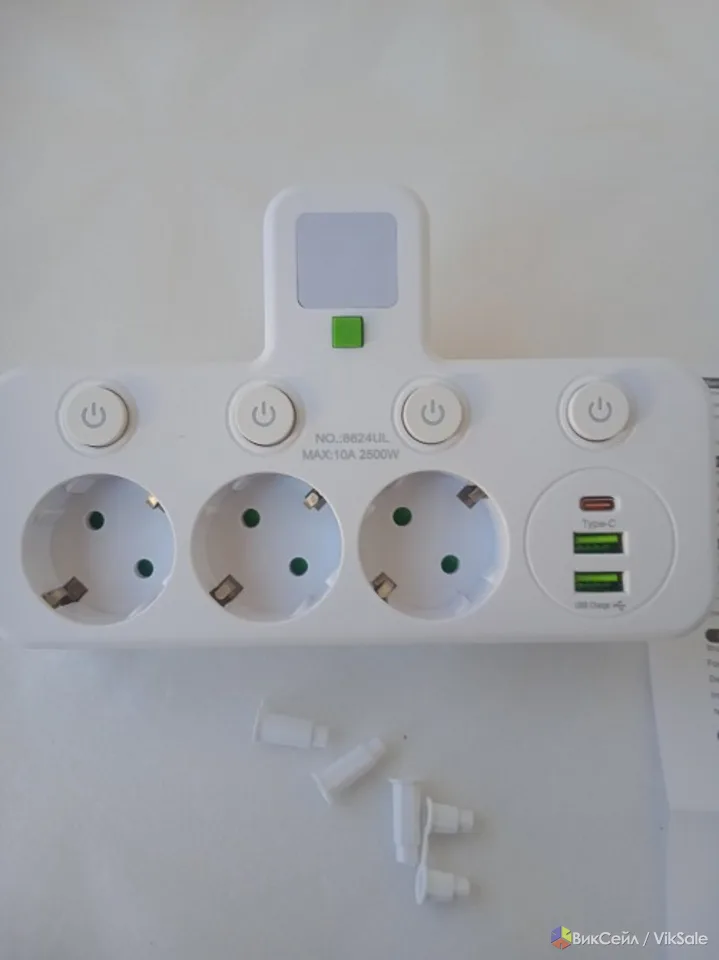 Розетка накладная тройная с ночником, USB зарядкой