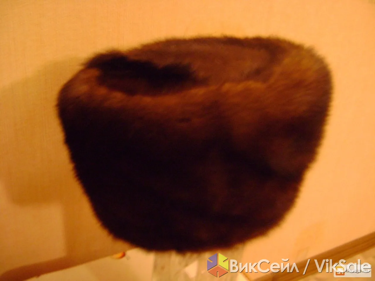 Продам новую женскую шапку 57