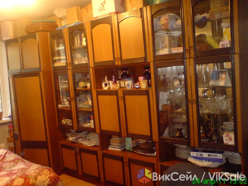 Стенка для гостиной в хорошем состоянии