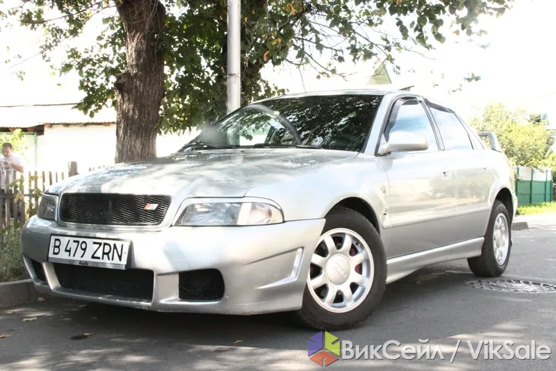 Audi A4 1995, автомат, 1.8 — в хорошем состоянии