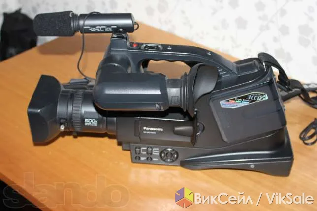 Профессиональная видеокамера Panasonic NV-MD10000, 3CCD, MiniDV