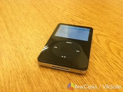 iPod Classic 30 ГБ в хорошем состоянии