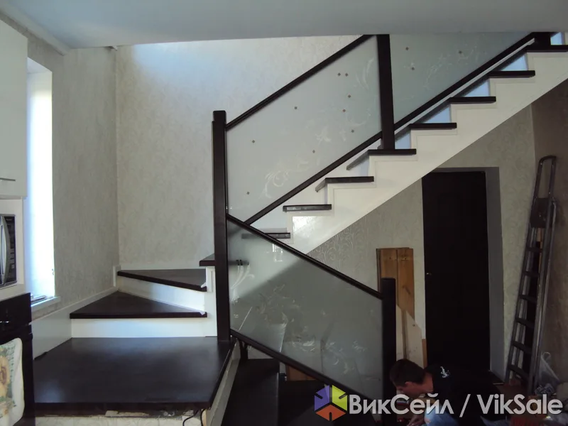 Изготовление и монтаж лестниц, реставрация мебели