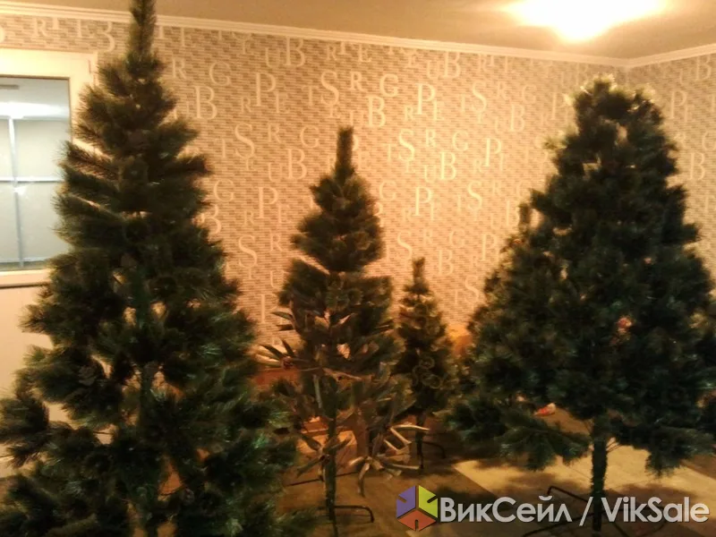 Новогодние елки и игрушки оптом и в розницу