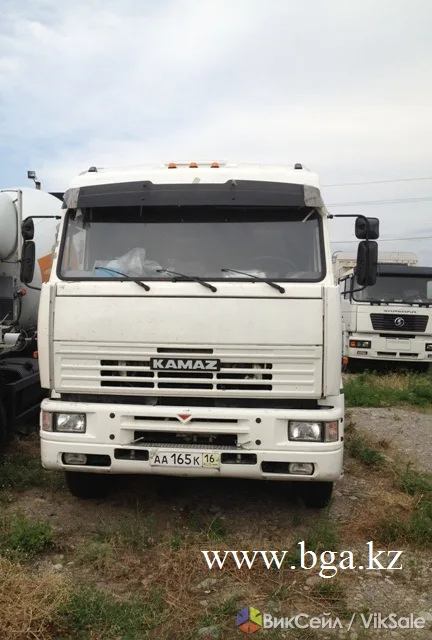 Седельные тягачи КАМАЗ 54115, 65116, 6460 в наличии