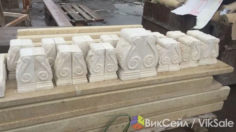 Изделия из травертина: балясины, столешницы, подоконники