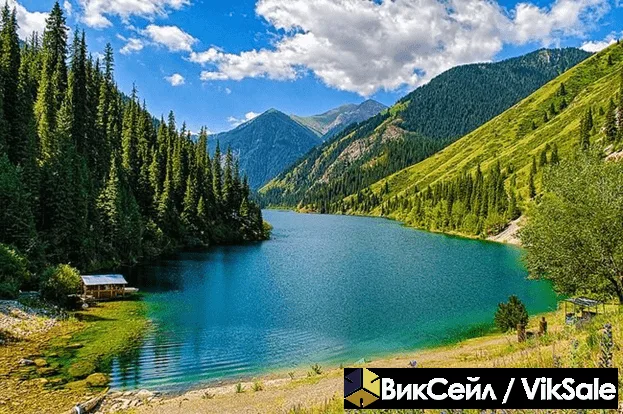 Тур выходного дня: Чарын, Кольсай, Кайынды и Черный каньон