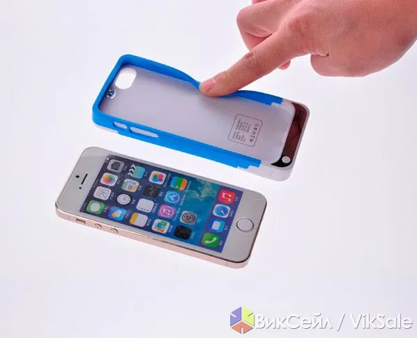 Чехол-зарядка для iPhone 5s с подарком