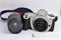 Пленочный фотоаппарат Canon EOS 300 с объективом