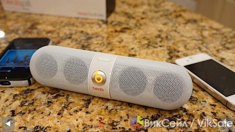 Beats by Dr. Dre Pill — портативная колонка, чёрная или белая