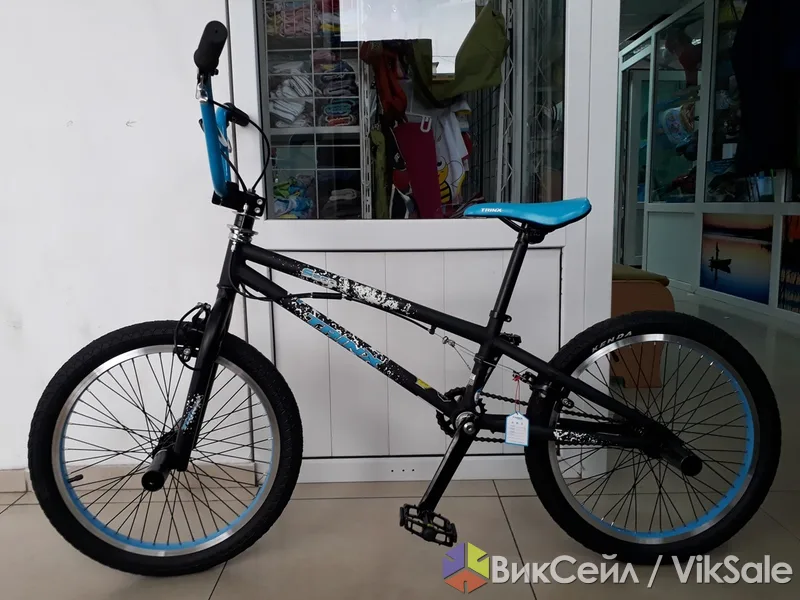 Трюковый BMX S200 от Trinx — надежный велосипед для активных ребят