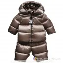 Детские пуховики и конверты Moncler — только оригинал