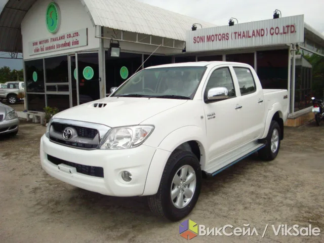 Toyota Hilux, 2011 г., пикап, бензин, автомат