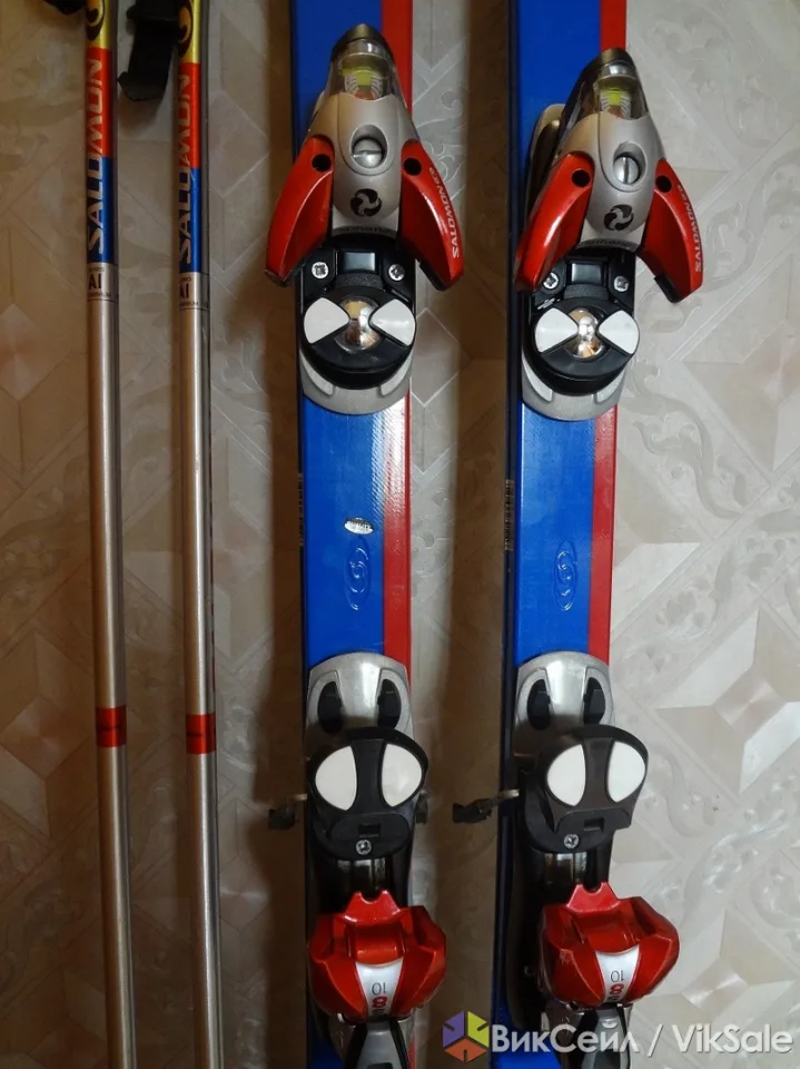 Лыжи Salomon 190 см с креплениями и палками — всё новое
