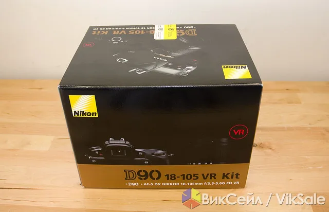 Фотоаппарат Nikon D90 с объективом 18-105mm — полный комплект