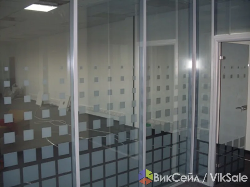 Декоративная тонировка окон и витрин — услуги мастера