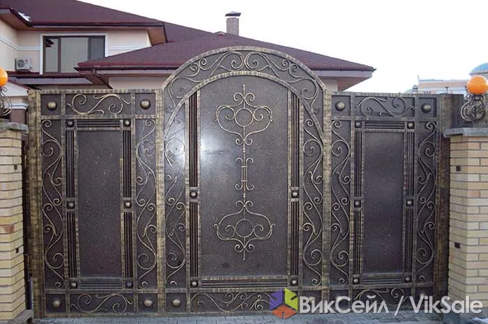 Кованые изделия и порошковая покраска металла