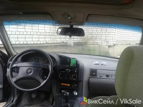 BMW 318 1993 года, M40, седан, 1.8 л, механика