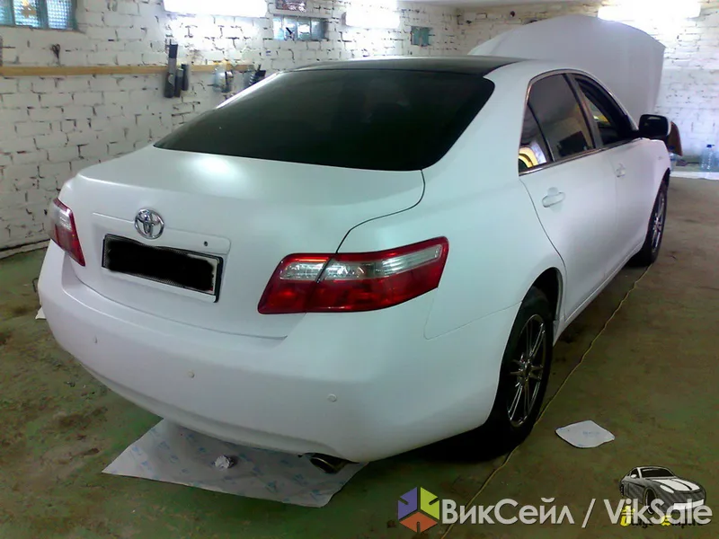 Белая матовая пленка для оклейки авто