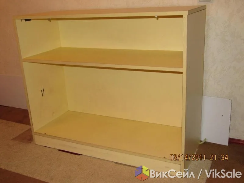 Торговый стол, размеры 1,0 х 0,85 х 0,82 м