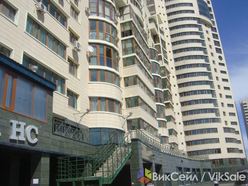 Коммерческое помещение 630 м² в ЖК САНАМ на набережной