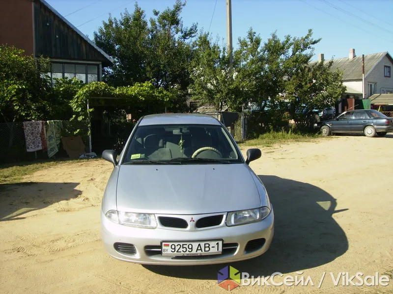 Mitsubishi Carisma 1995, 1.8 MT, серебристый металлик