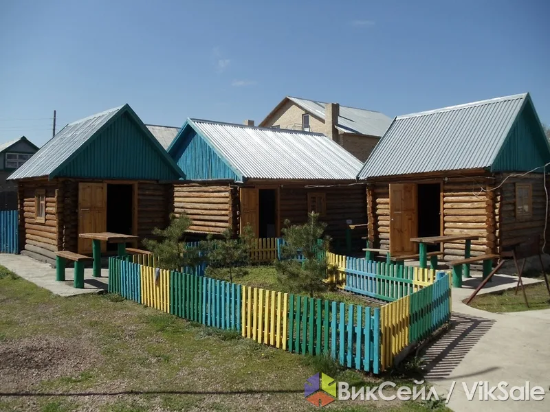 Готовый бизнес в Боровом: дом 69,8 м² и три домика на 6 сотках