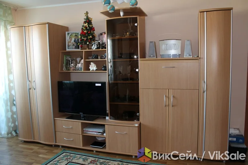 Стенка-горка Галина от Столплит, б/у 1 год, отличное состояние