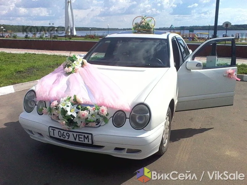 Аренда Mercedes W210 для торжеств