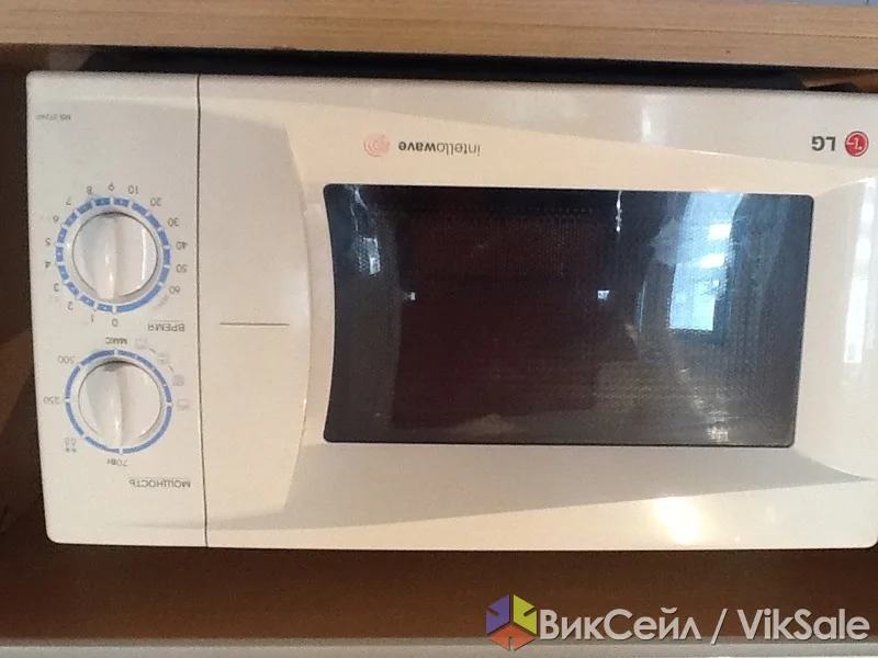 Микроволновая печь в отличном состоянии