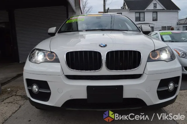 BMW 2011 года в отличном состоянии