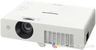 Аренда проектора Panasonic PT-LX22E с экраном 2х2 м