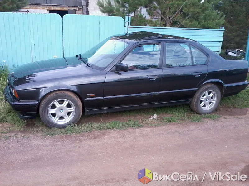 BMW 525 1994 года в хорошем состоянии