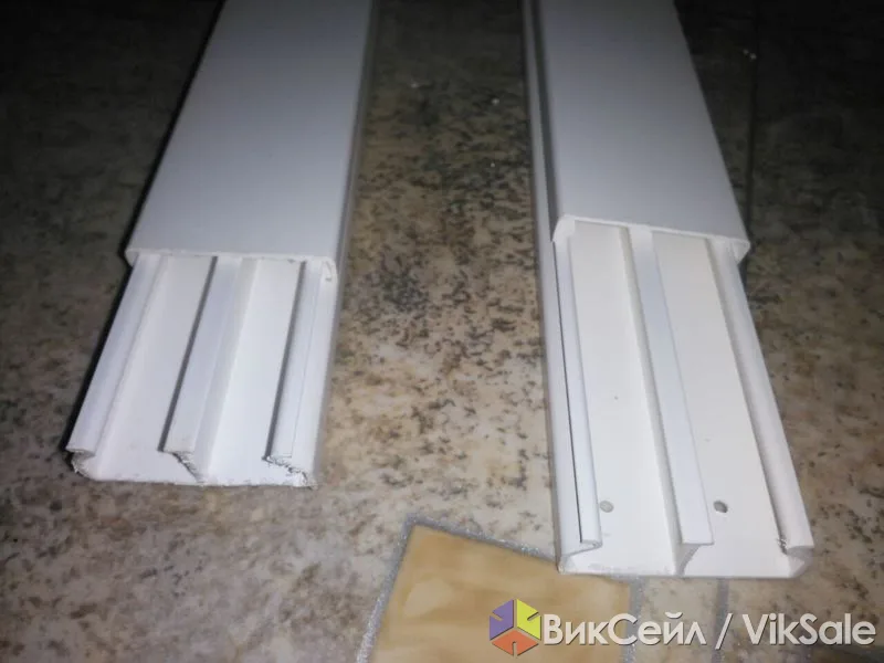 Кабель-каналы DKC 80x40 и 40x17 с фурнитурой