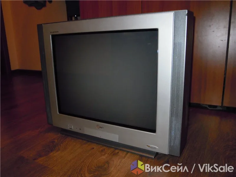 Телевизор LG CT-21Q66VE с пультом