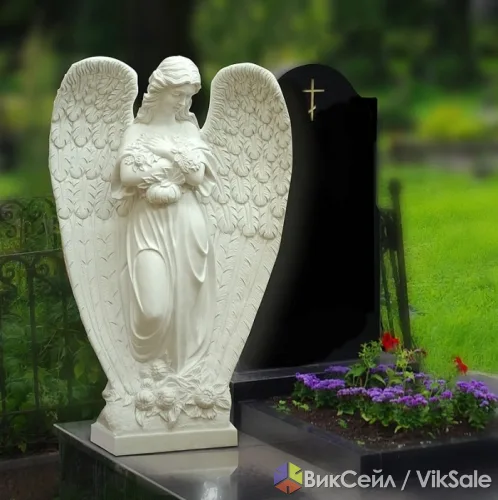 Изготовление памятников из гранита — гравировка, мемориальные комплексы