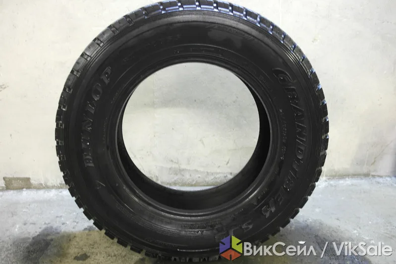 Зимние шины Dunlop Grandtrek SJ5 265/65 R17, комплект