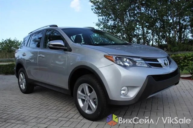 Toyota RAV4 2013, кожа, полный фарш