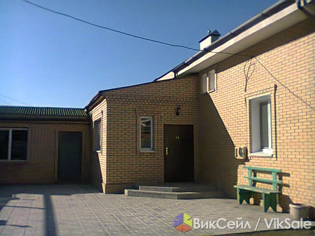Двухэтажный коттедж 170 кв.м с баней и гаражом в Северо-Западном микрорайоне