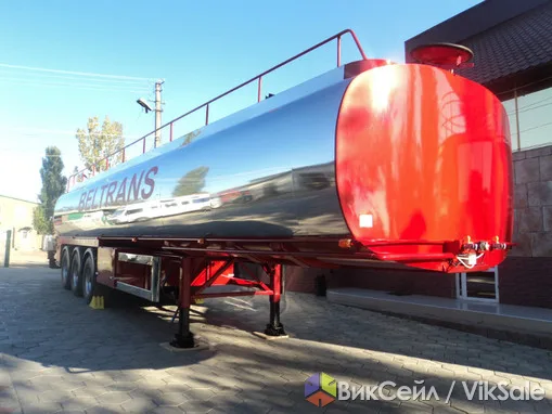 Полуприцепы: автоцистерны, тралы, самосвалы-зерновозы