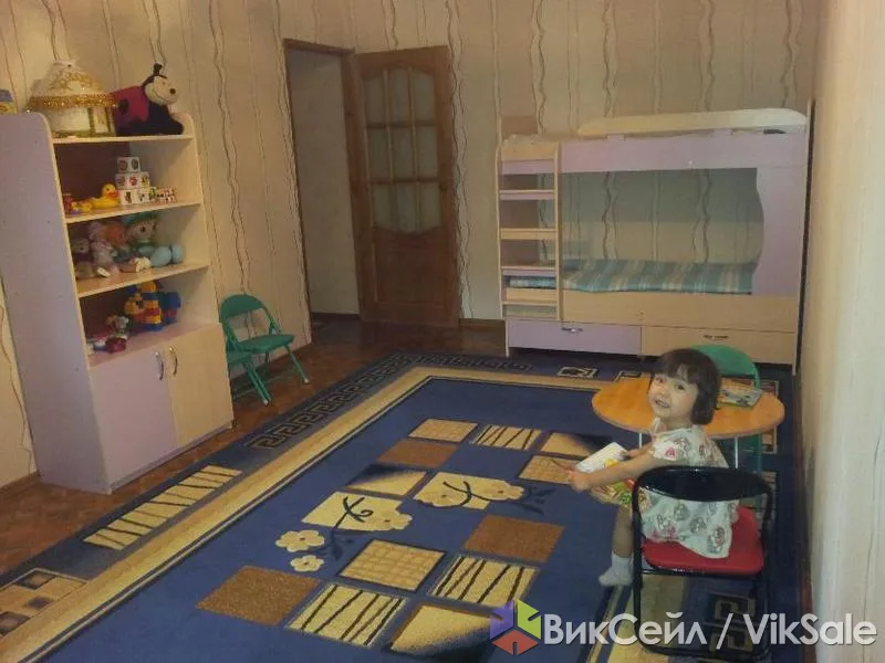 Опытная няня с педобразованием принимает детей на дому