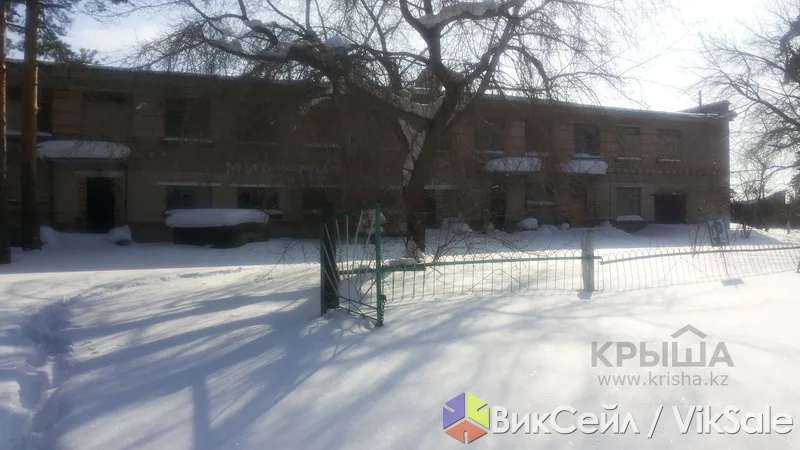 Помещение 1024 м² с участком 0,68 га — под склад, СТО или магазин