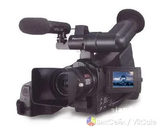 Полупрофессиональная видеокамера Panasonic NV-MD10000, б/у